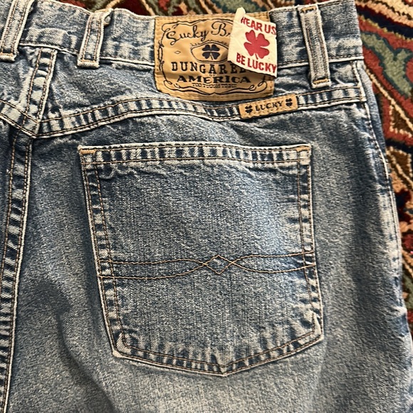 Lucky Brand Jeans. Style Number MO8510X. Cut. W9123. Size 8. 100% Cotton - Picture 3 of 4